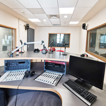 אולפן רדיו | קומה 5